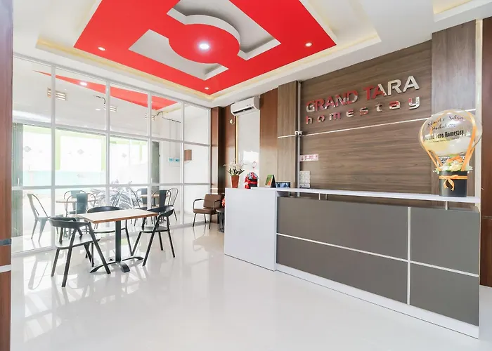 Reddoorz Plus At Grand Tara Homestay Palembang